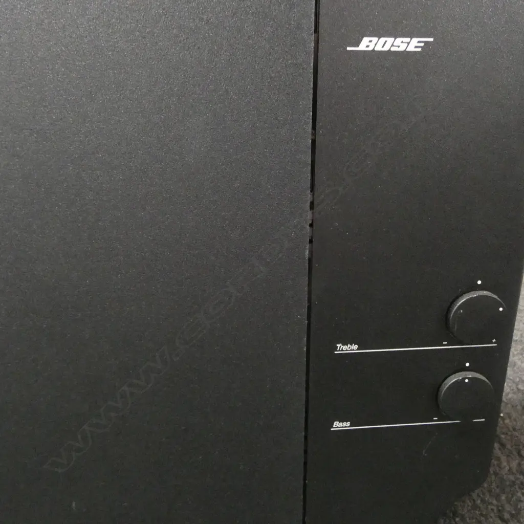 BOSE ACOUSTIMASS SYSTEM SPEAKER 190x580x365mm + OWNERS GUIDE & ASST. CORDS ETC Image 1++