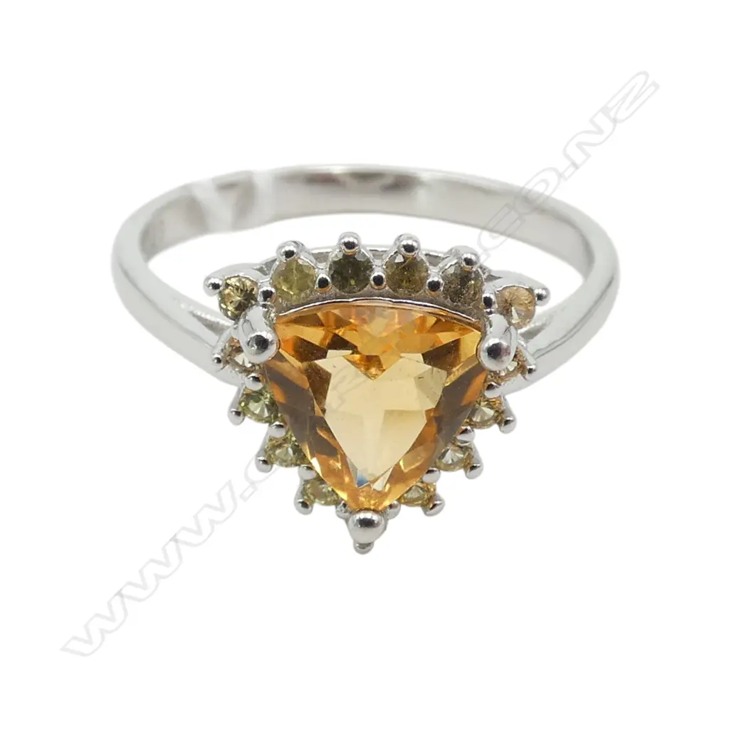 SILVER CITRINE AND YELLOW SAPPHIRE RING SIZE N Image 1++