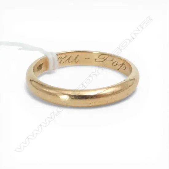 18CT GOLD WEDDING BAND 1930S 4.5GMS SIZE T