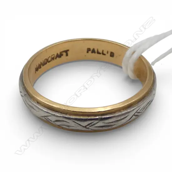 18CT GOLD & PALLADIUM  WEDDER 4GMS SIZE M