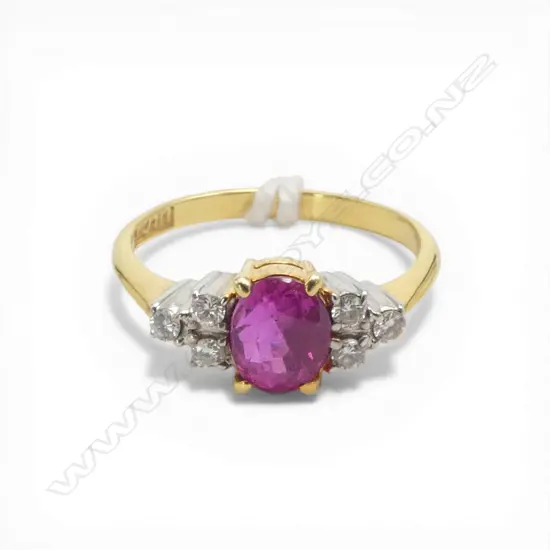 18ct PINK SAPPHIRE & DIAMOND RING, 3.20gm SIZE L