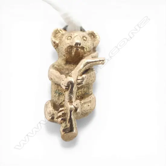 9ct KOALA BEAR CHARM 3.74gms