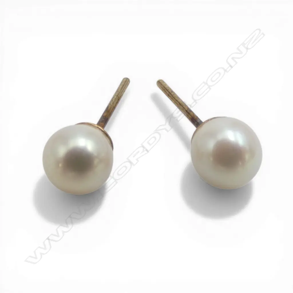 PR 9ct GOLD & PEARL EARRINGS no butterflies 0.75gms Image 1++