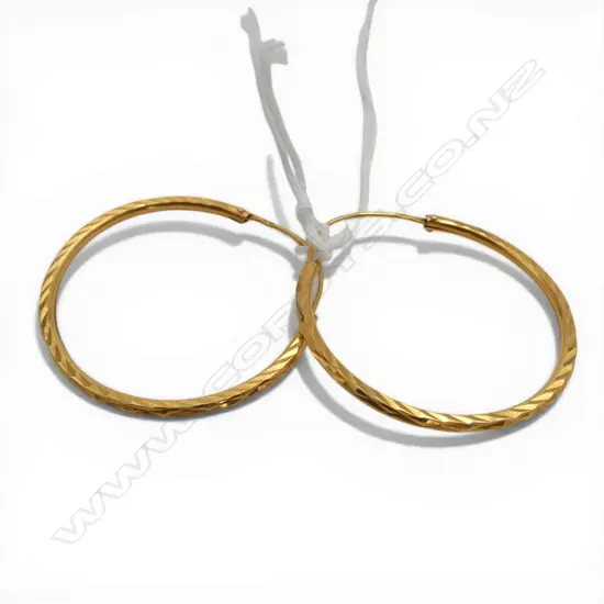 PR 14ct GOLD TWISTED LARGE HOOP EARRINGS 1.28gms