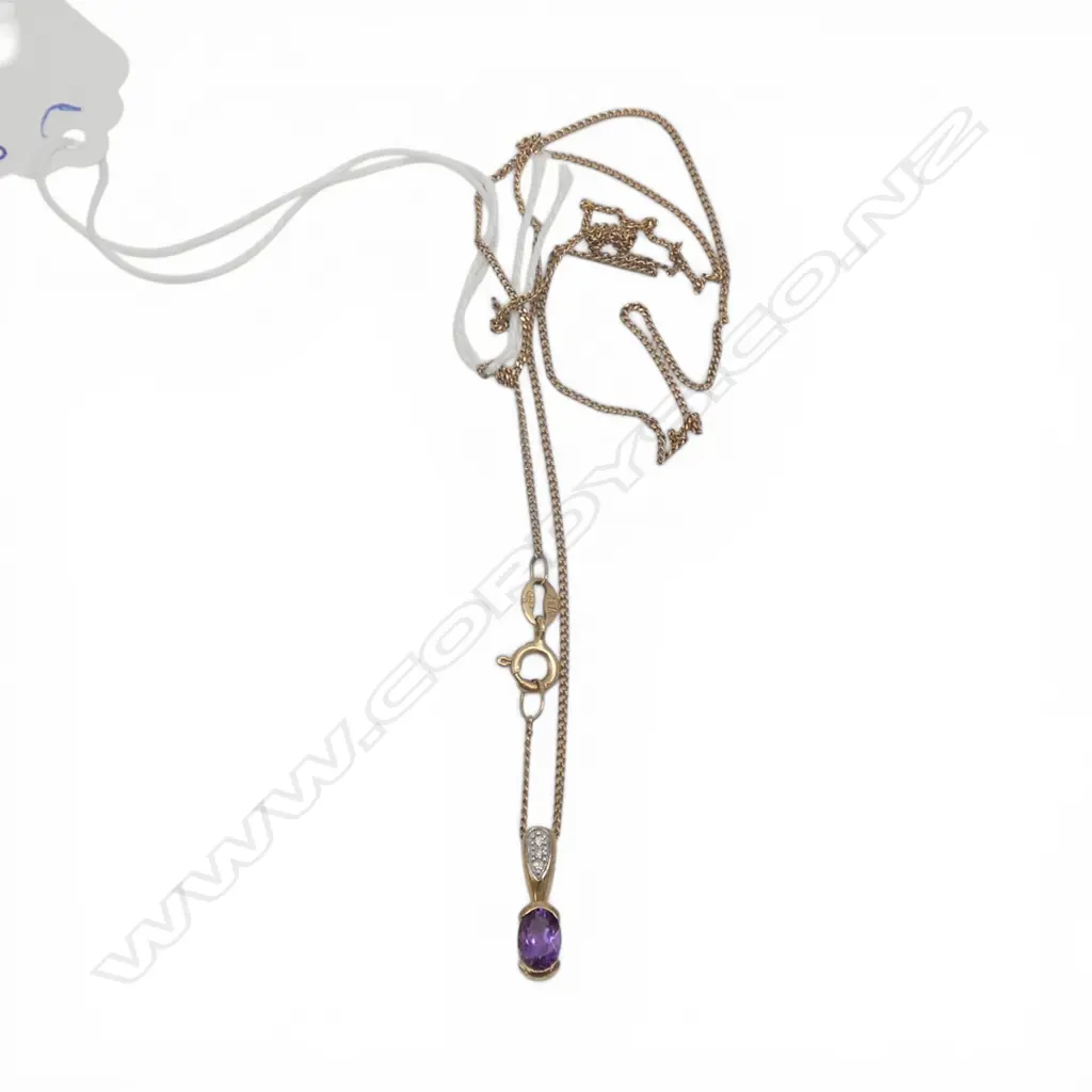 9ct GOLD CHAIN (BROKEN) with 9ct GOLD AMETHYST & DIAMOND PENDANT. 2.1gms Image 1++
