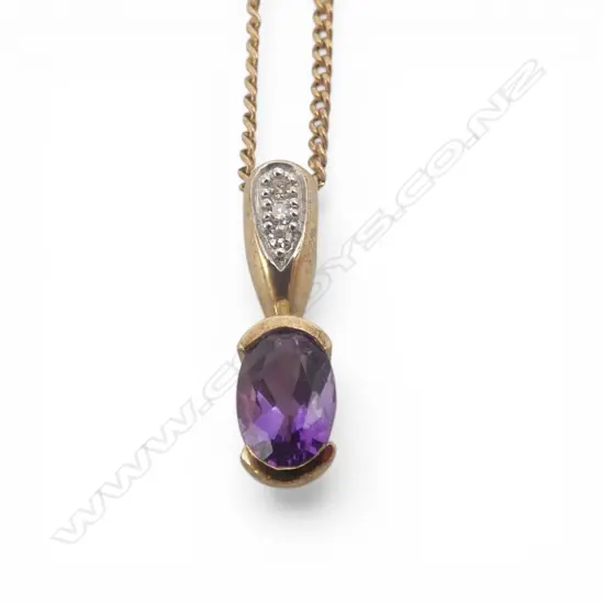 9ct GOLD CHAIN (BROKEN) with 9ct GOLD AMETHYST & DIAMOND PENDANT. 2.1gms