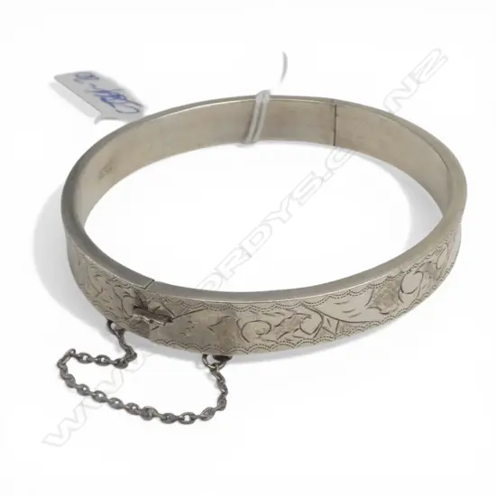 VINTAGE ENGRAVED HALF HINGED BANGLE