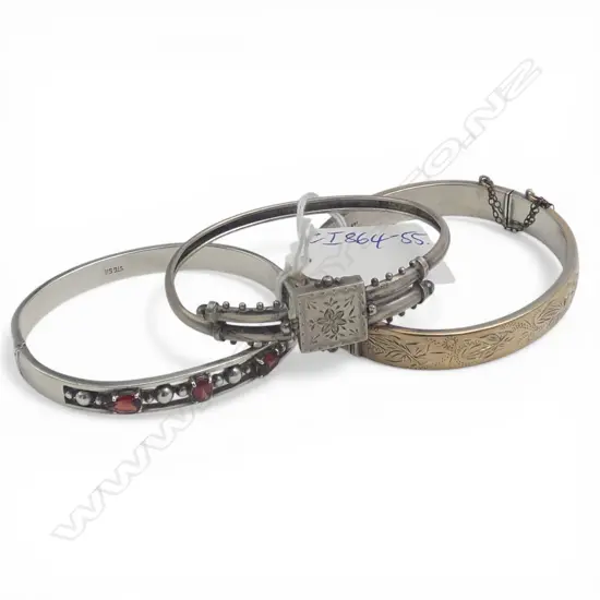 3 VINTAGE SILVER HALF HINGED BANGLES 1 w garnets 2 engraved 37gms