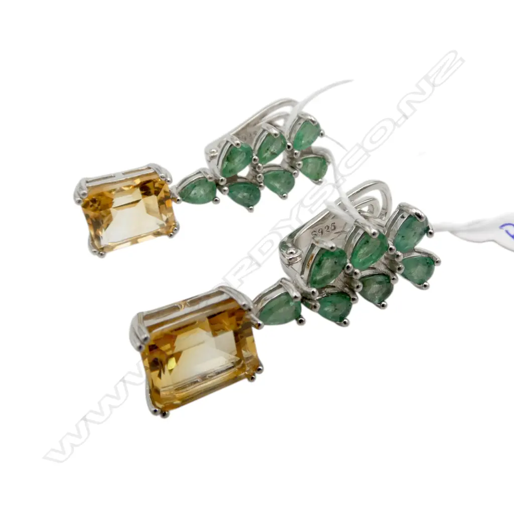 SILVER CITRINE AND EMERALD EARRINGS Image 1++