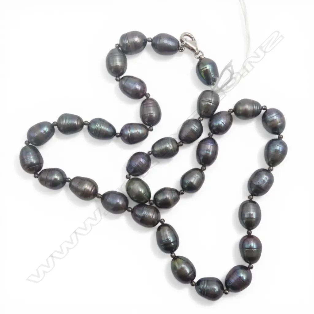 CULTURED LGE FRESH WATER BLACK PEARL NECKLACE semi baroque. Silver clasp.  L.450mm Image 1++
