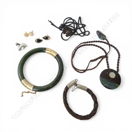 PR ATAAHUA SILVER GILT EARRINGS missing butterflies, POUNAMU BRACELET & OTHER JEWELLERY