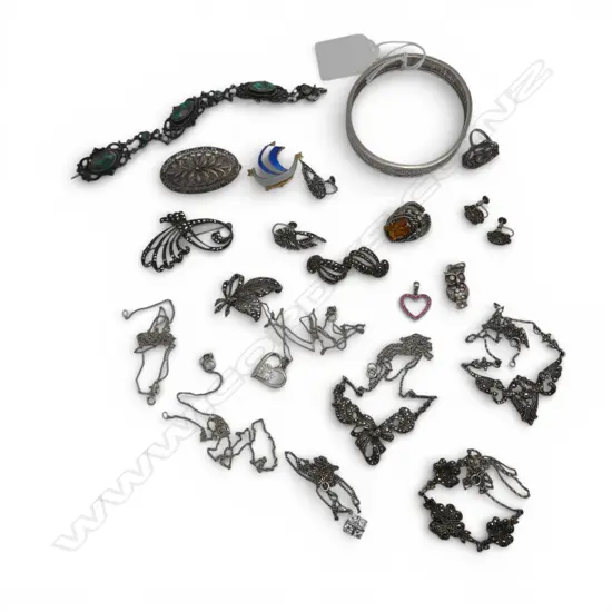 ASST. JEWELLERY, MOSTLY STG SILVER 134gms