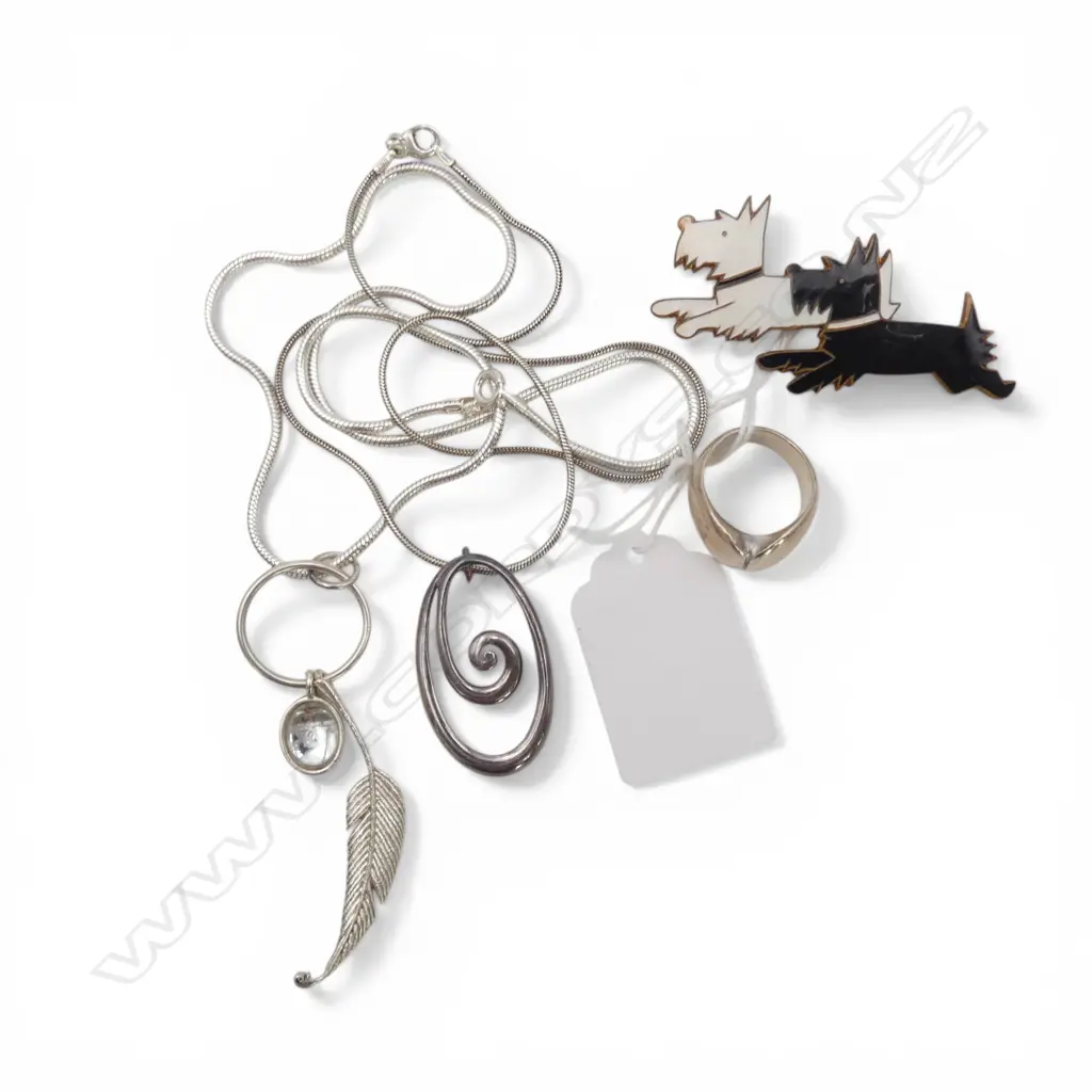 2 STYLISH SILVER PENDANT NECKLACES + RING + GILT ENAMEL SCOTTY DOG BROOCH Image 1++