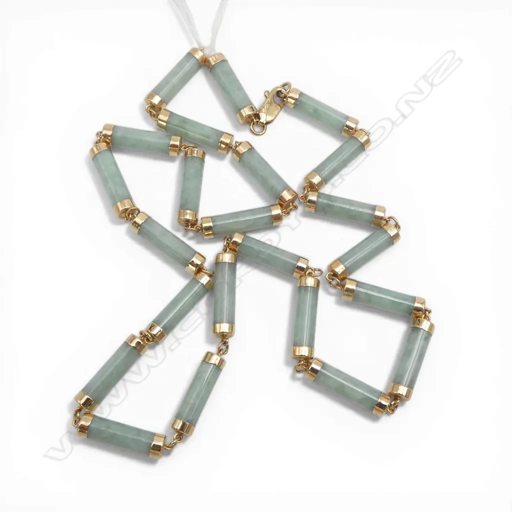 9ct GOLD & PALE JADE CYLINDER LINK NECKLACE Image 1++