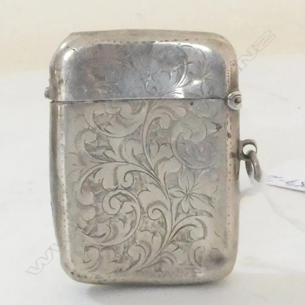 SILVER ENGRAVED LGE VESTA Birmingham 1905 some faults 32gms Image 1++
