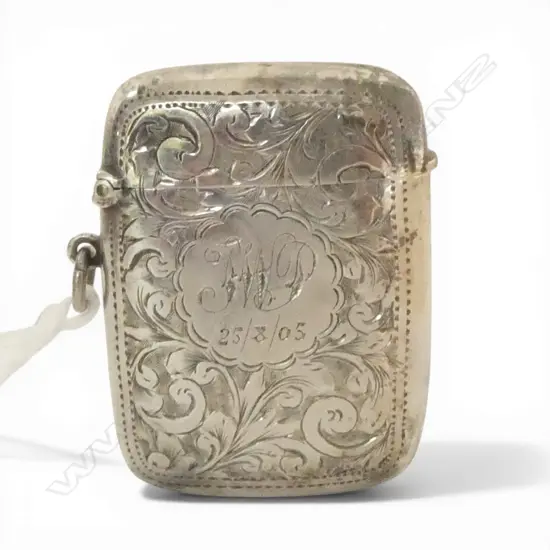 A good SILVER ENGRAVED LGE VESTA Birmingham 1900 26gms