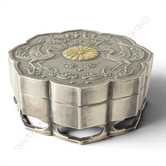JAPANESE SILVER BOX, LOTUS BLOSSOM SHAPE 62mm dia, 116gms
