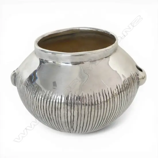 PURE SILVER POT MARKED 49.6GMS