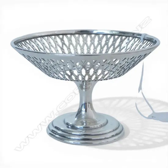 S/SILVER SWEET COMPORT  AJZ ZIMMERMAN MAKER BIRMINGHAM 1913 70GMS