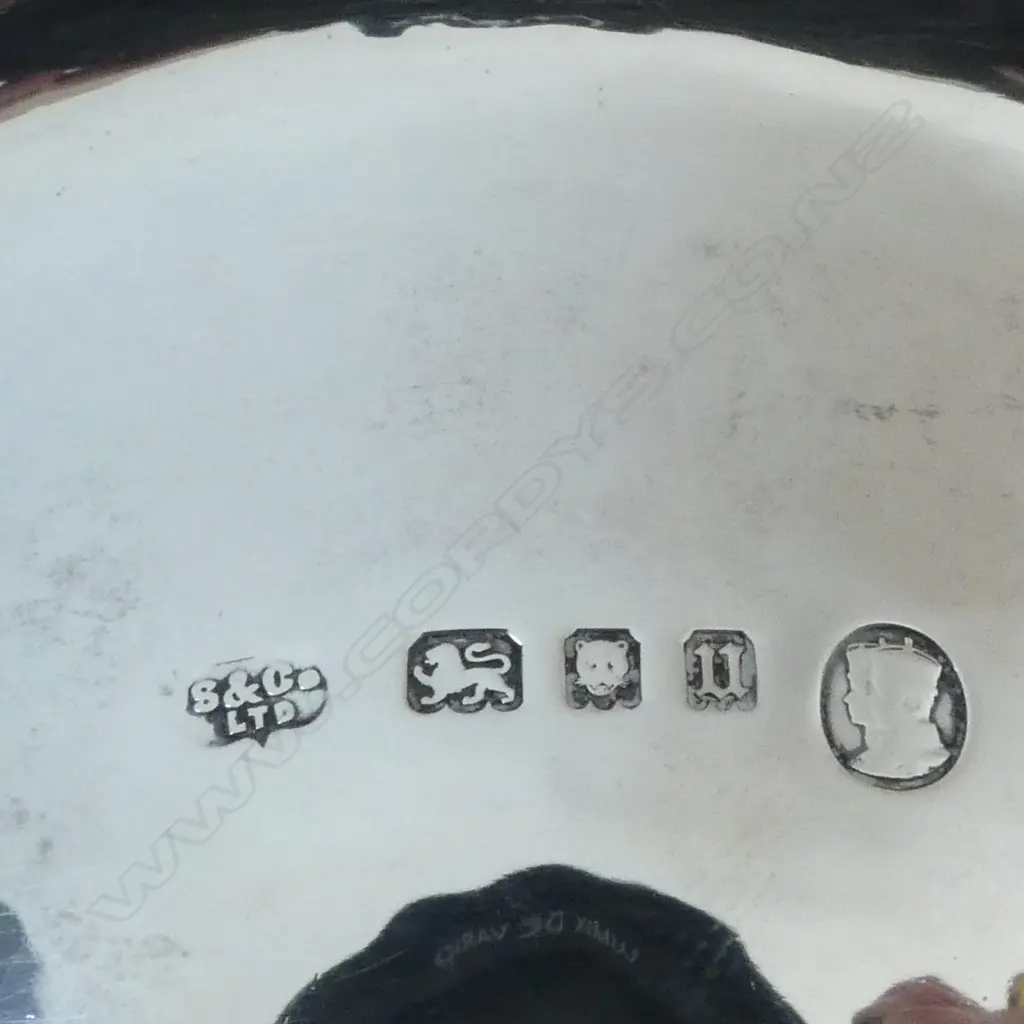 S/SILVER COMPORT WITH GEORGE V HALLMARKS SEARLER  CO MAKER LONDON 1935 222.7GMS Image 1++