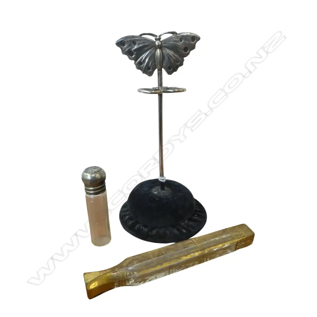 ANTIQUE BUTTERFLY HATPIN HOLDER AND TWO PERFUME FLASKS, H.130MM Image 1++