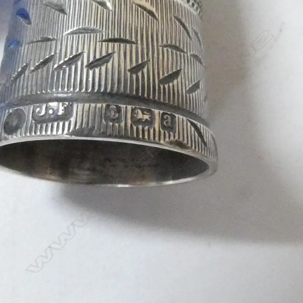 STG SILVER THIMBLE in 'H.C. Biddle Port Elizabeth case' , BIRMINGHAM 1900, 4gms Image 1++