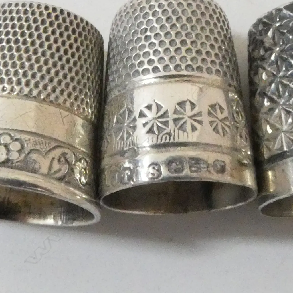 3 STG SILVER THIMBLES 11gms Image 1++