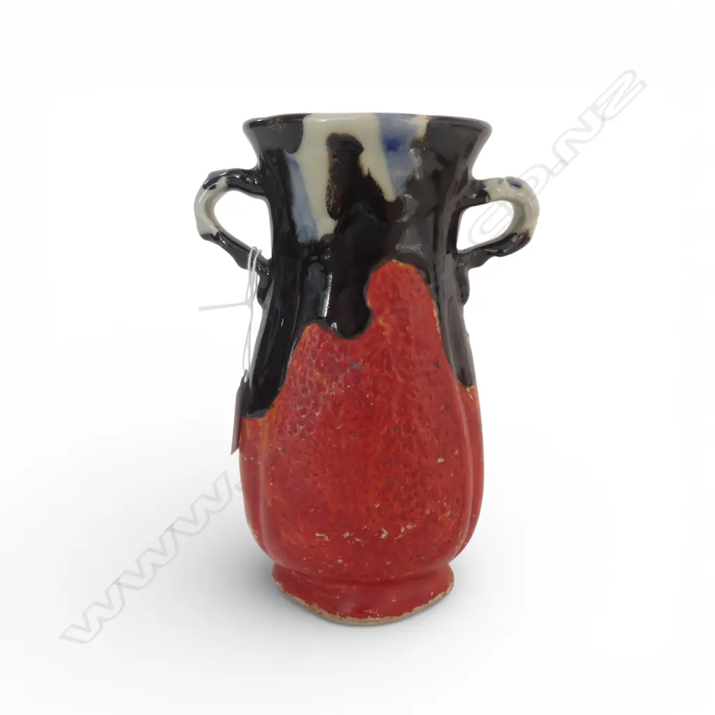 JAPANESE SUMIDAGAWA VASE molded monkeys, signed H.210mm Image 1++