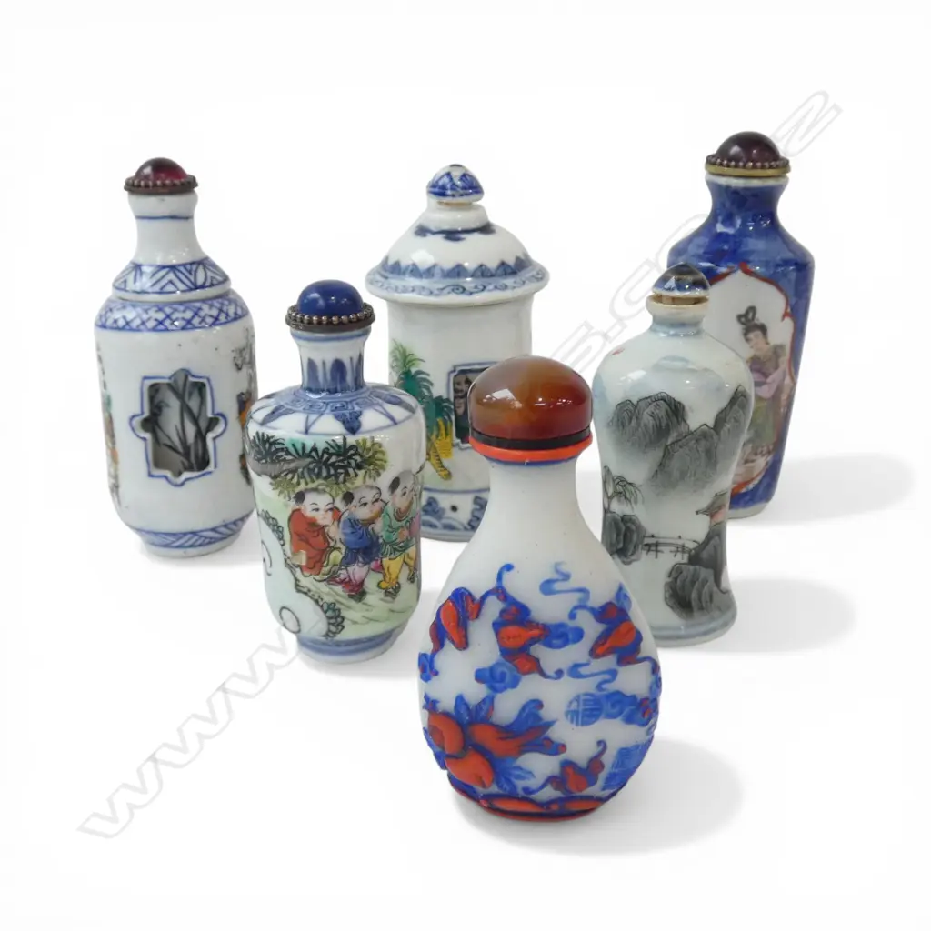 6 ORIENTAL SNUFF BOTTLES H.95mm Image 1++