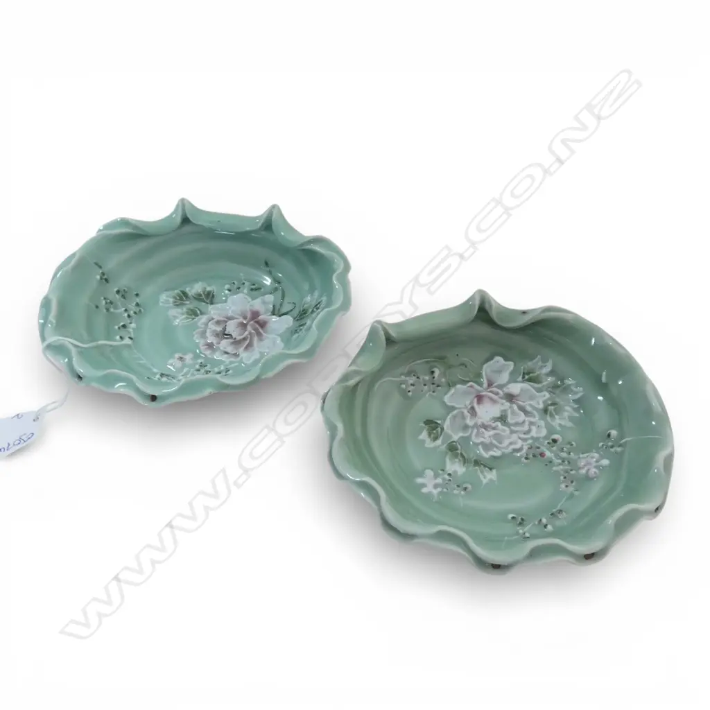2 JAPANESE PORCELAIN BOWLS Dia.160mm Image 1++