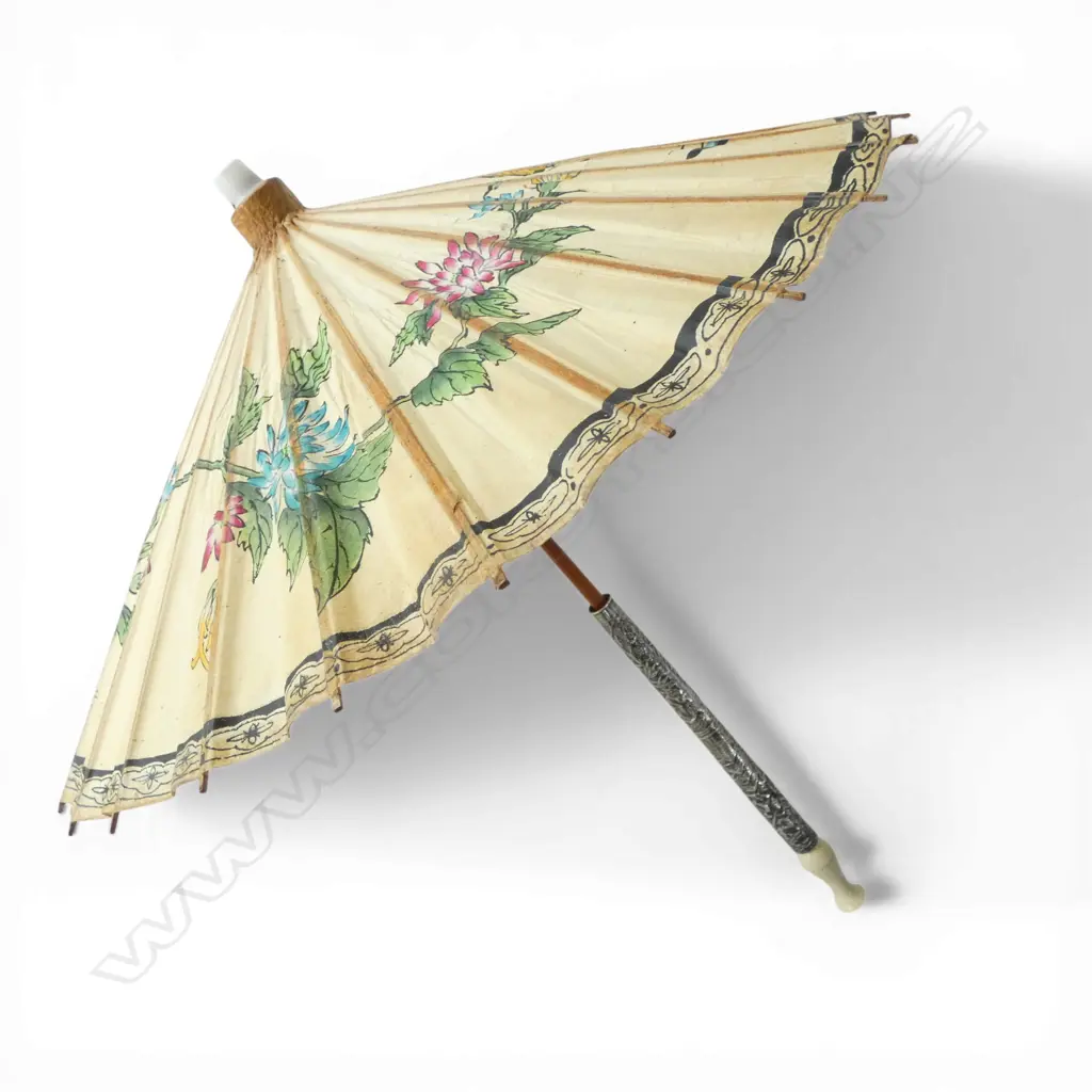 ORIENTAL PARASOL with later SILVER ORIENTAL HANDLE L.630mm Image 1++