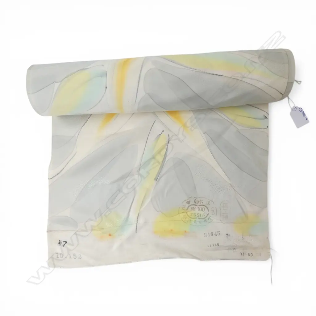 Unused 1980's NISHIJIN TEXTILE (Kyoto) JAPANESE floral petal pattern SILK ROLL L.12M W.370mm. New old stock Image 1++