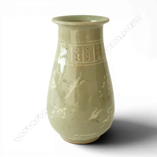 KOREAN CELODON BIRD VASE H160MM
