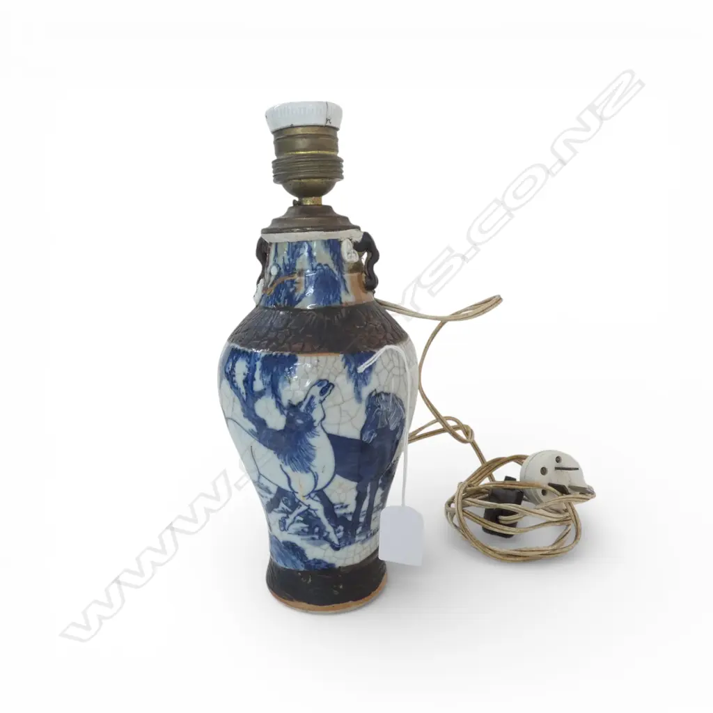 ORIENTAL B/W CERAMIC LAMP BASE H.265mm Image 1++