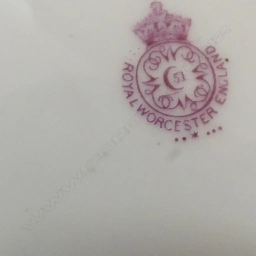 ROYAL WORCESTER PLATE SIGNED A. SHUCK 230mm dia, ROYAL CROWN DERBY TRIO Image 1++