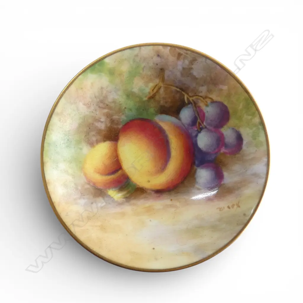 ROYAL WORCESTER PAINTED FRUIT PIN DISH by BRYAN COX Dia.73mm Image 1++