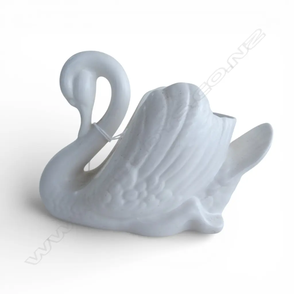 SMALL CROWN LYNN WHITE SWAN impressed # 154. L.145mm Image 1++