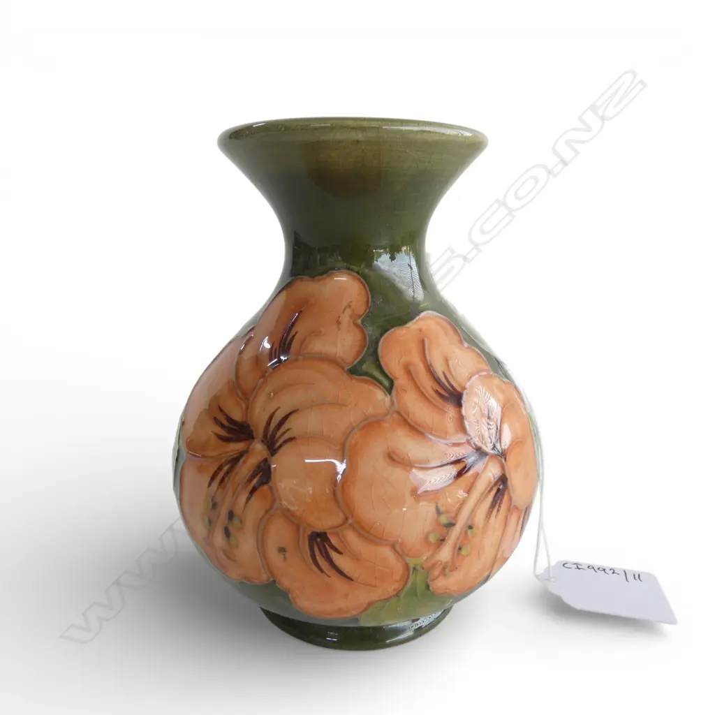 W MOORECROFT HIBUISCUS VASE H130MM Image 1++