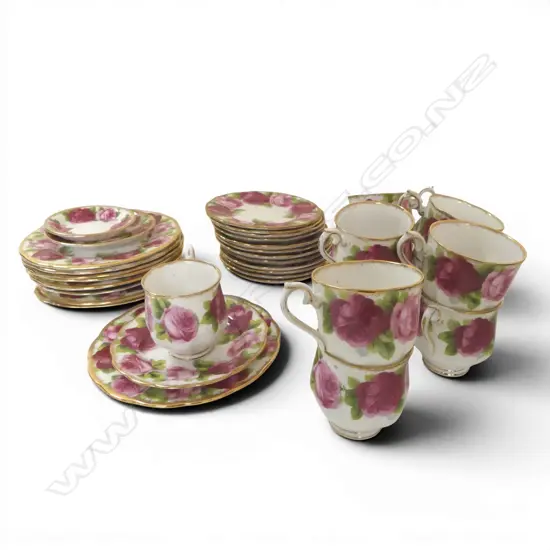 11 ROYAL ALBERT OLD ENGLISH ROSES DEMITASSE CUPS/SAUCERS, 10 SIDE PLATES & 4 SML PLATES