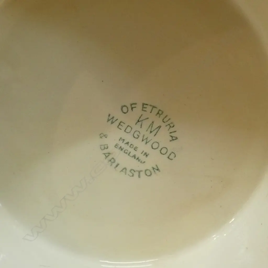 WEDGWOOD JUG H.225mm Image 1++