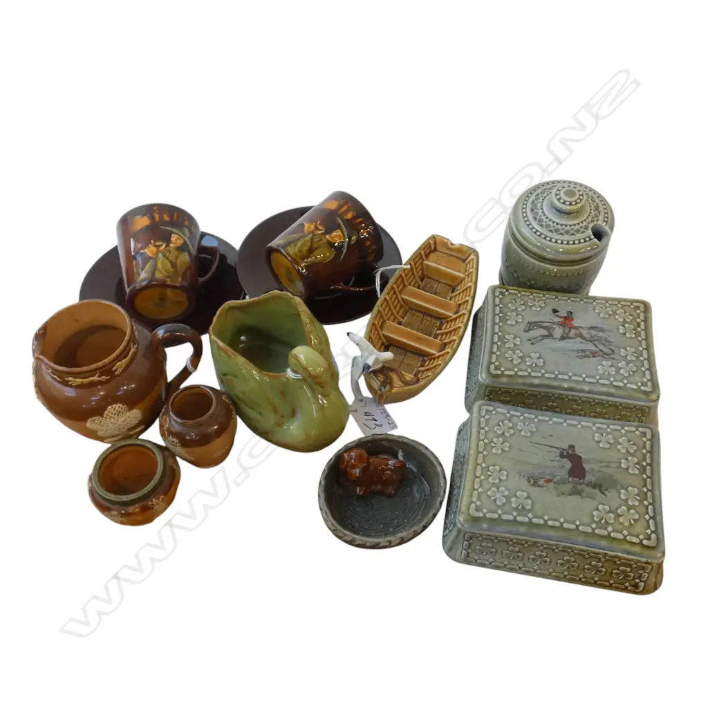 3 pcs DOULTON LAMBETH , 2 ROYAL DOULTON KINGSWARE PIED PIPER C/S (1 hairline), BURTON BROS SWAN, 5 PCS WADE Image 1++