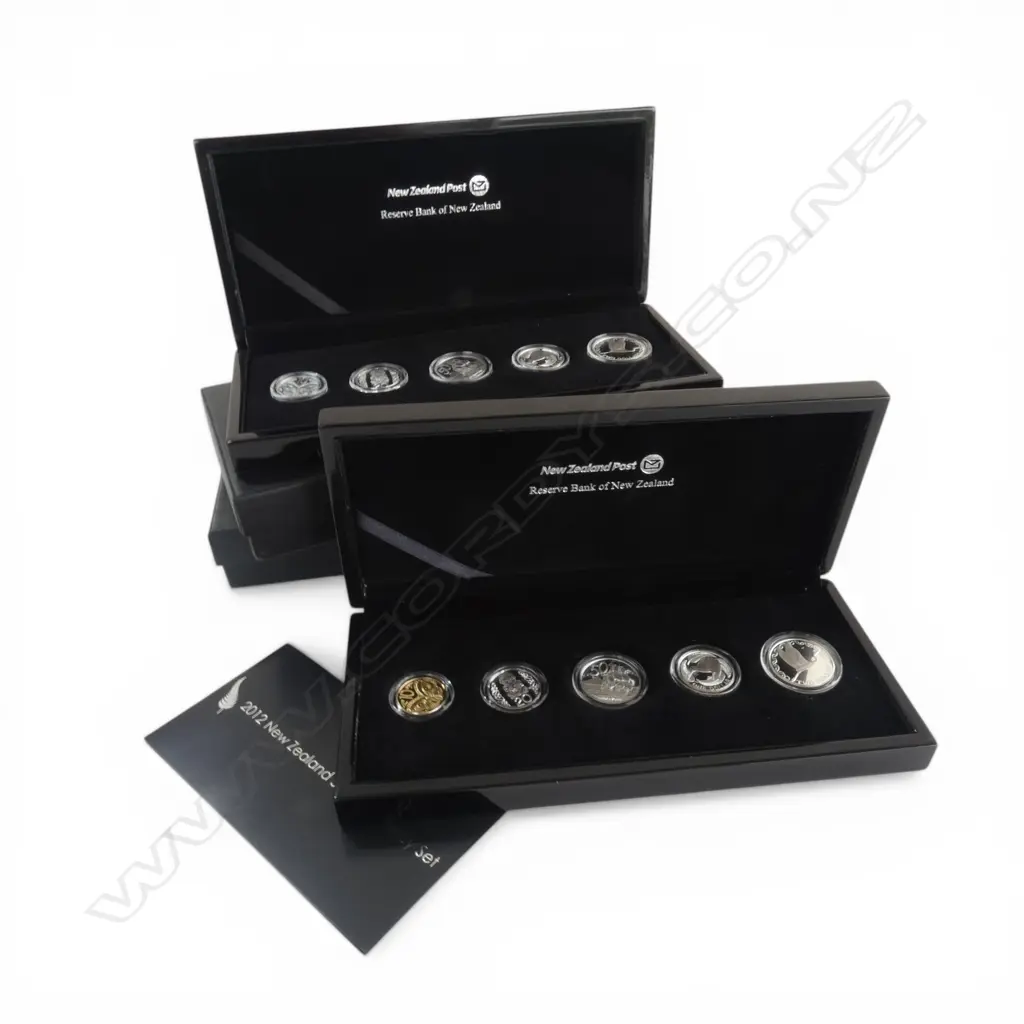 CASED 2011 & 2012 NEW ZEALAND .999 SILVER PROOF CURRENCY SETS, 82.22gms TW Image 1++