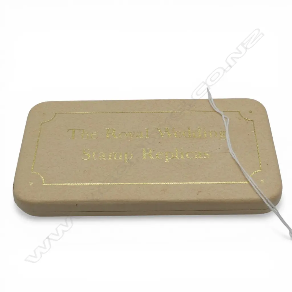 2 STAMP REPLICAS; HRH PRINCESS ANNE WEDDING, 22CT 26.4gms, STG SILVER 26.2gms 30x40mm 2959/3000 Image 1++