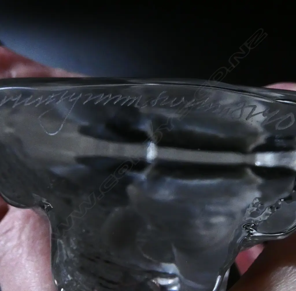 SIGNED SWEDISH STUDIO GLASS ELEPHANT  MATS KNASSON H210MM Image 1++