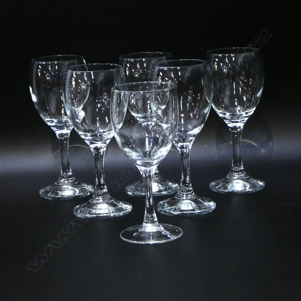 2 BOXES OF 6 WINE GLASSES (12) Image 1++