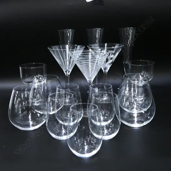 ASST. GLASSES, WINE, COCKTAIL & BUBBLES