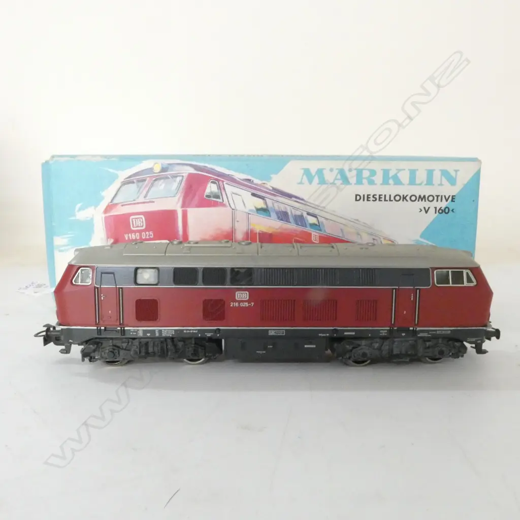 BOXED MARKLIN-HAMO HO DB V 160 DIESEL LOCOMOTIVE 216 025-78375 Image 1++