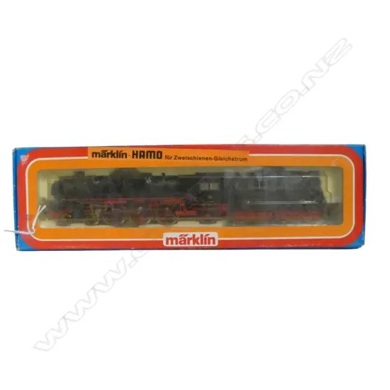 BOXED MARKLIN-HAMO HO DB STEAM LOCOMOTIVE 012 081-6 8310
