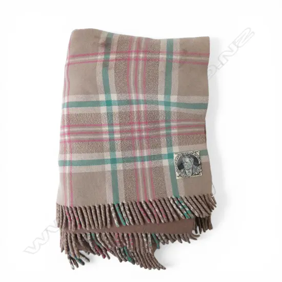 KAIAPOI WOOLLEN TRAVEL RUG Maori chief label