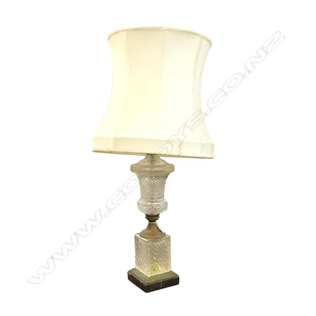 CONTINENTAL CUT GLASS TABLE LAMP H760MM Image 1++